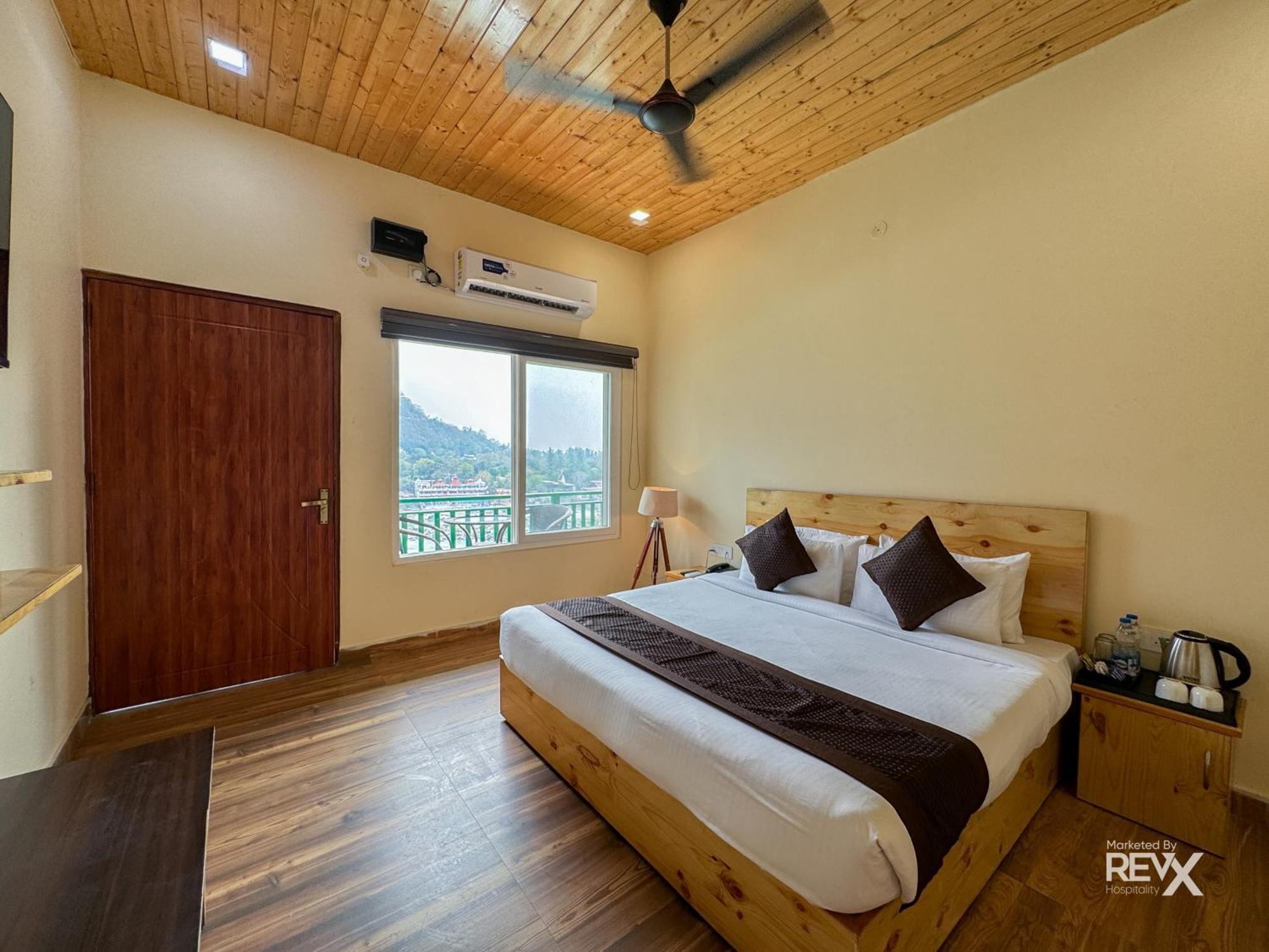 The Leisure Cave On The Ganges Hotel Rishīkesh Buitenkant foto