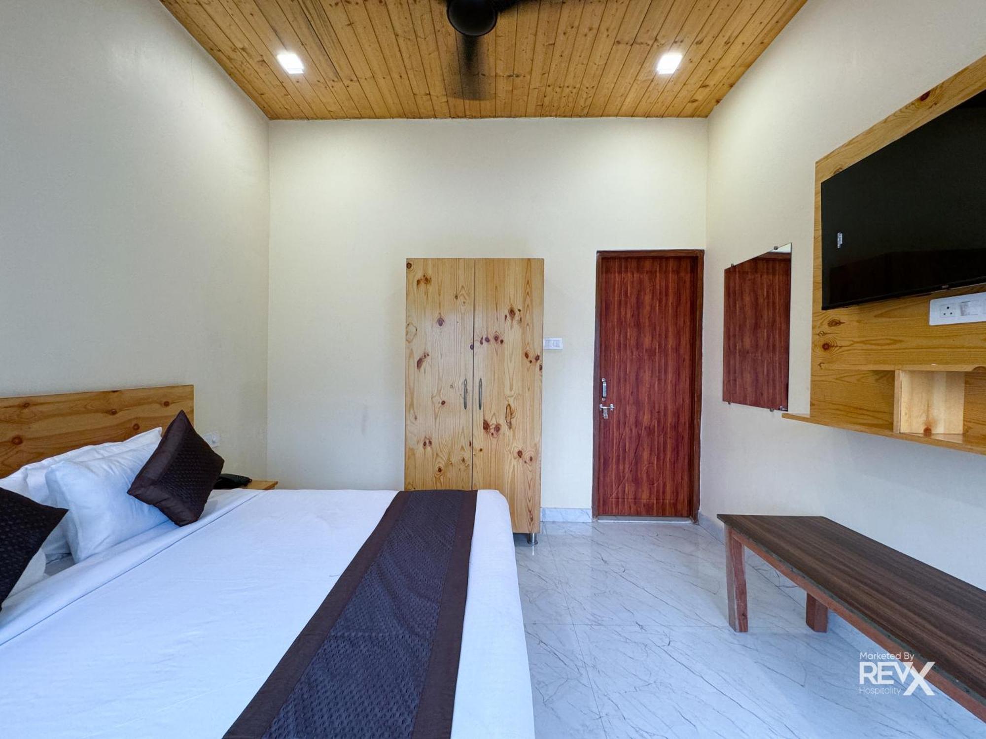 The Leisure Cave On The Ganges Hotel Rishīkesh Buitenkant foto