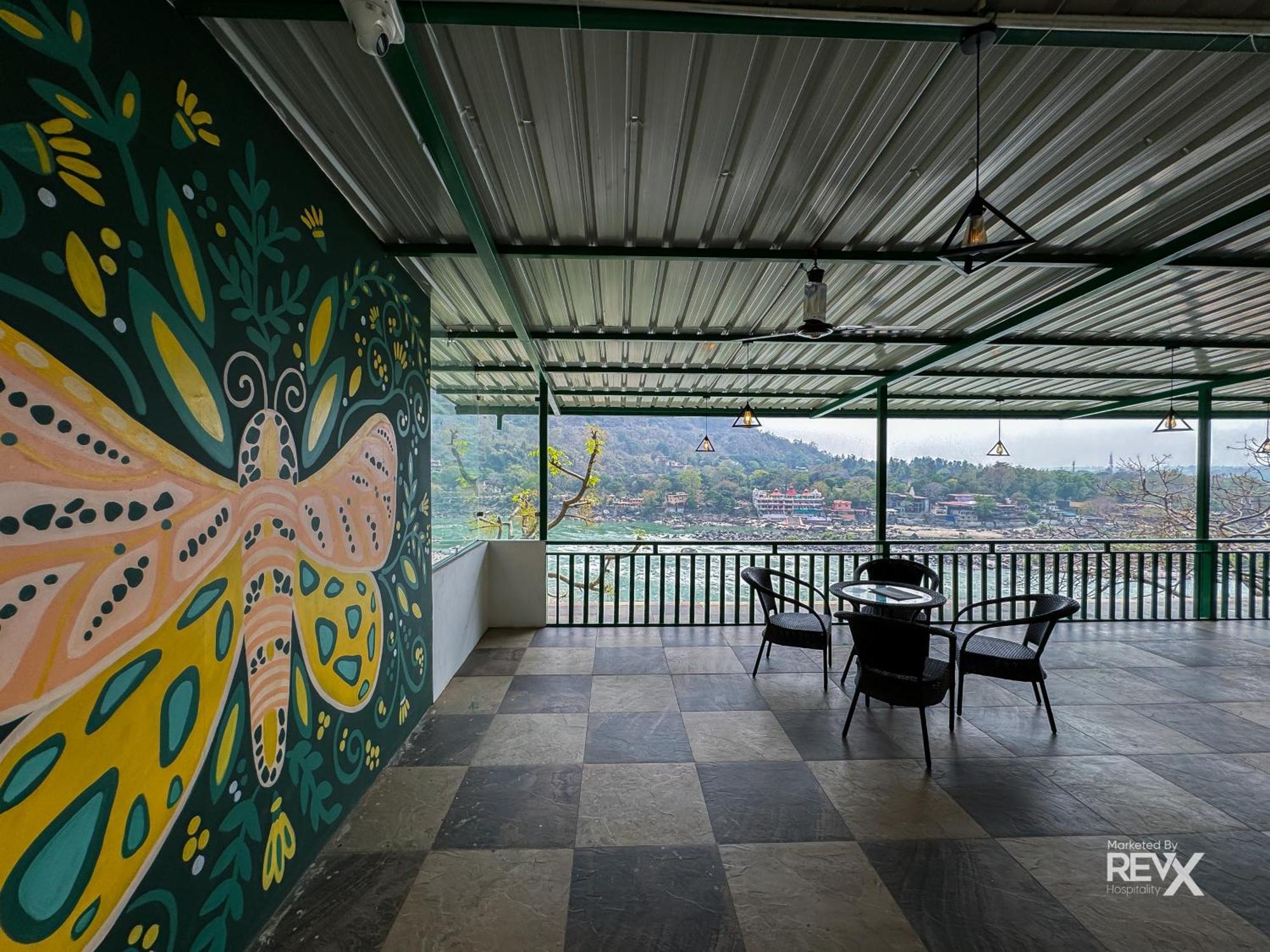 The Leisure Cave On The Ganges Hotel Rishīkesh Buitenkant foto
