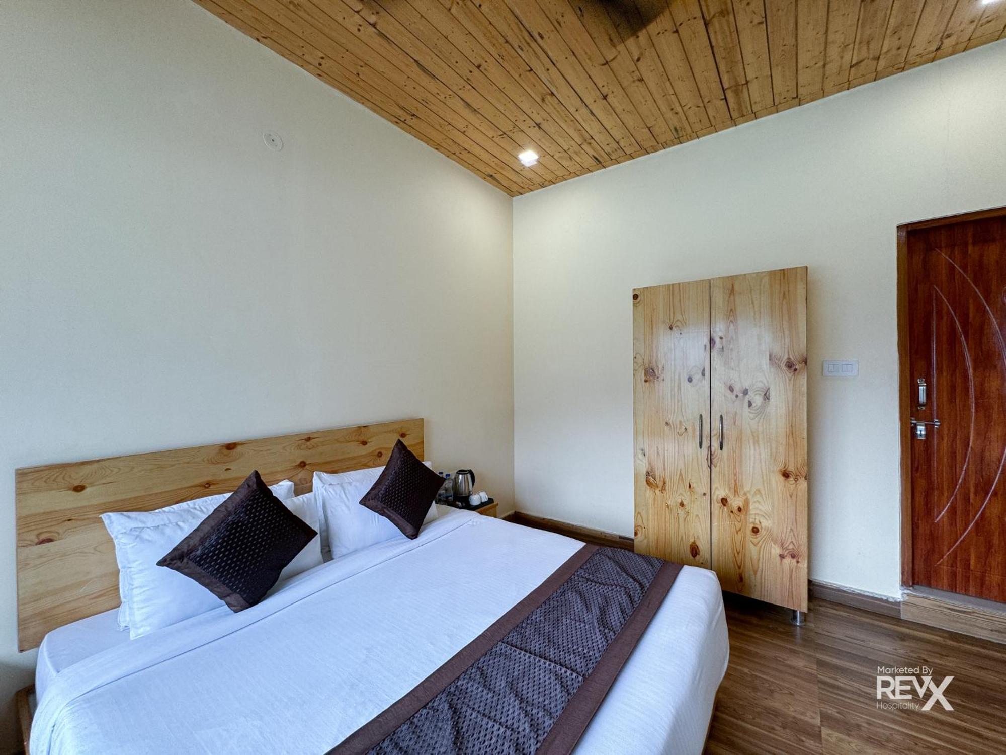 The Leisure Cave On The Ganges Hotel Rishīkesh Buitenkant foto