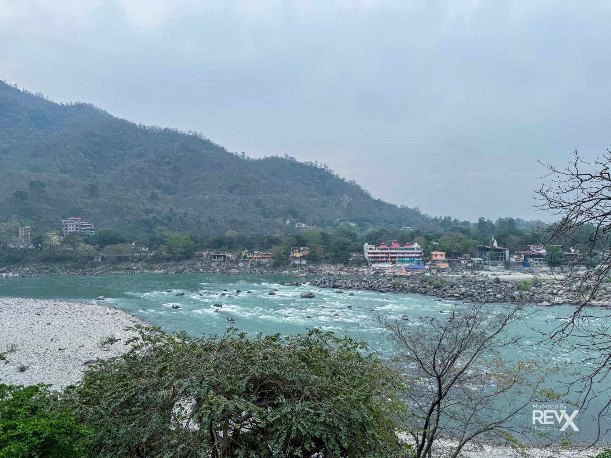 The Leisure Cave On The Ganges Hotel Rishīkesh Buitenkant foto