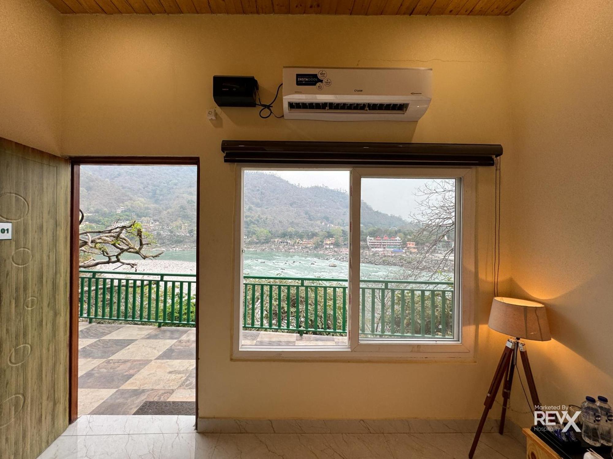 The Leisure Cave On The Ganges Hotel Rishīkesh Buitenkant foto